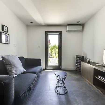 Sudream House *