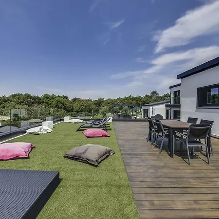 Sudream House Villa