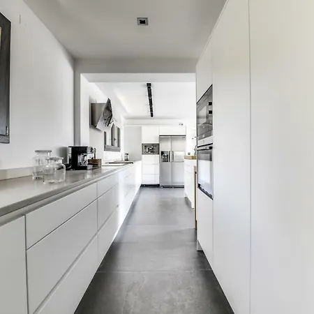 Sudream House *